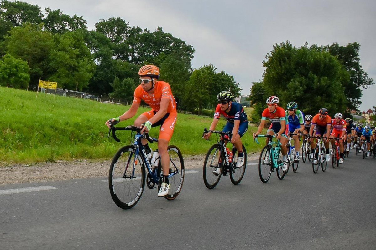 &bullet;  Fotó: Radu Cristian • Forrás: Facebook/Turul Ciclist al Bihorului
