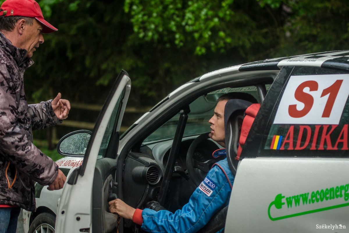 &bullet;  Fotó: Pinti Attila