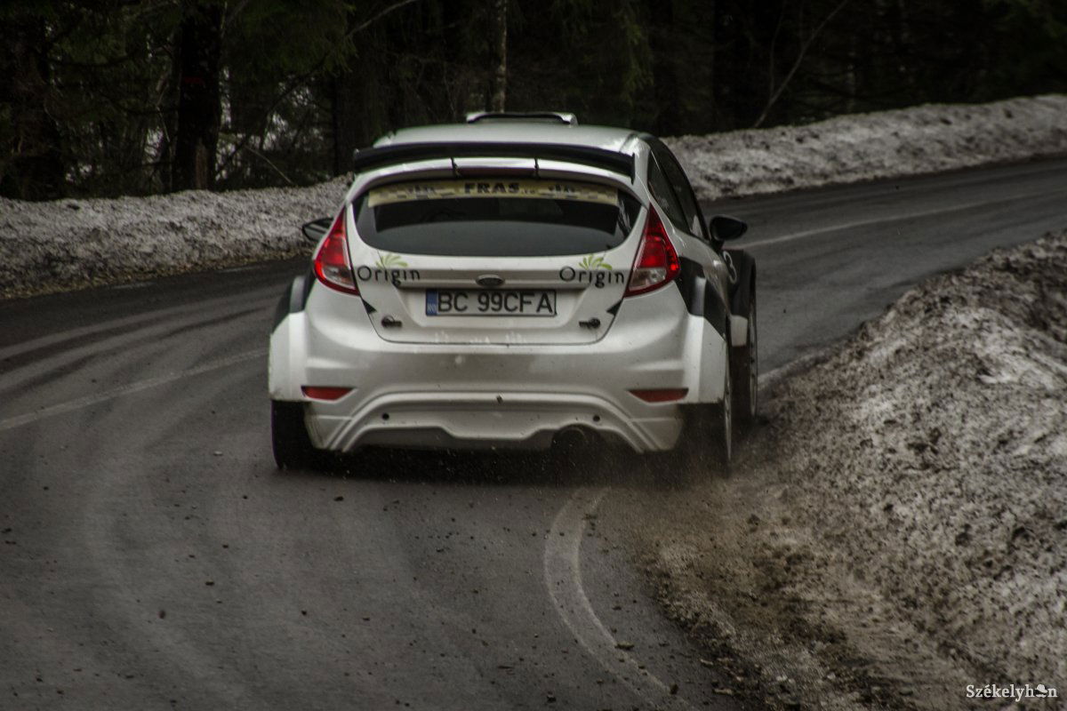 &bullet;  Fotó: Pinti Attila