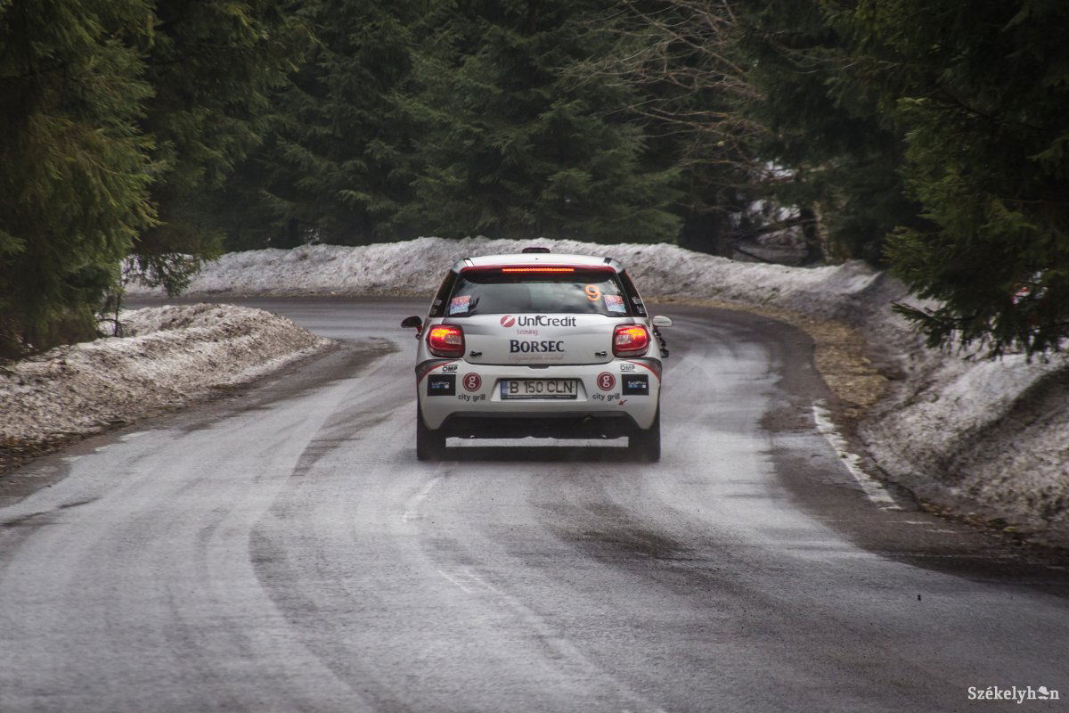 &bullet;  Fotó: Pinti Attila