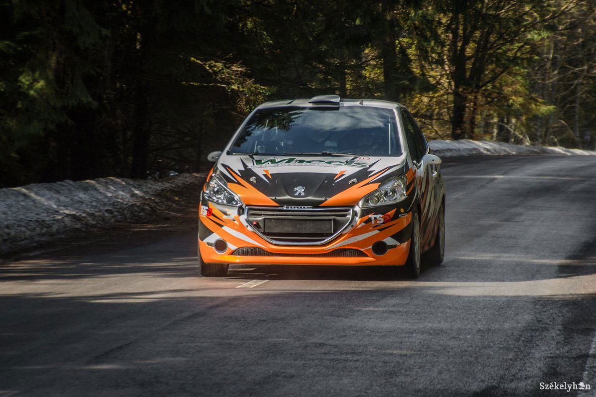 &bullet;  Fotó: Pinti Attila