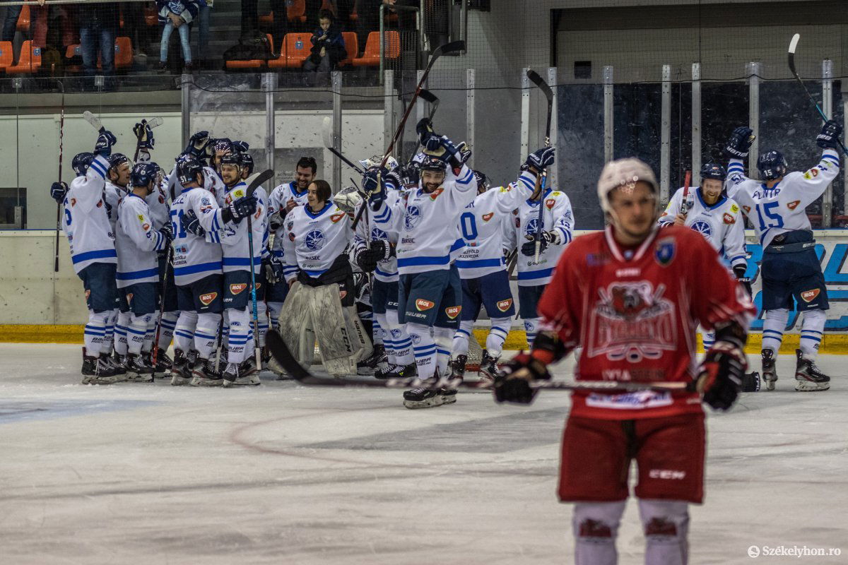 •  Fotó: Pinti Attila