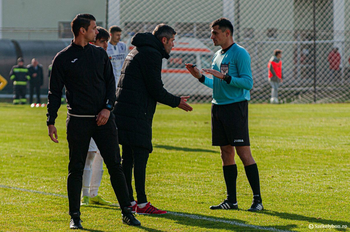 &bullet;  Fotó: Gábos Albin