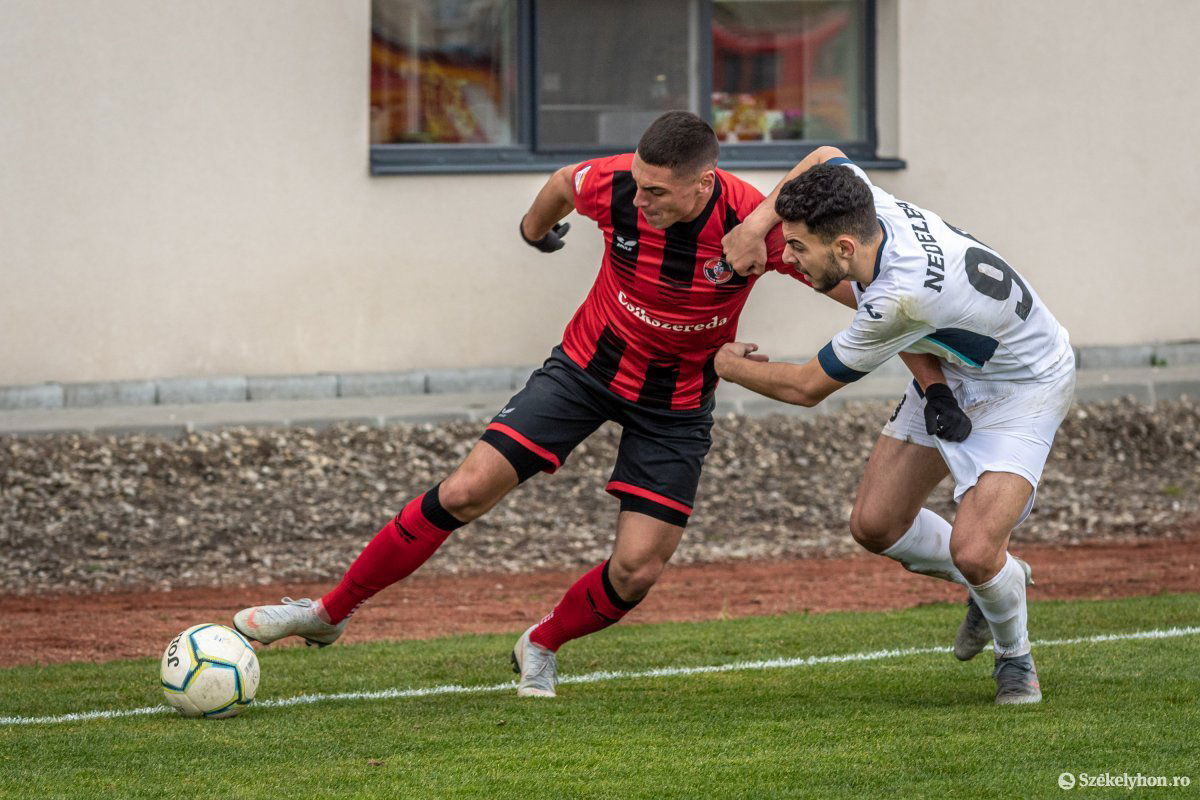 •  Fotó: Pinti Attila