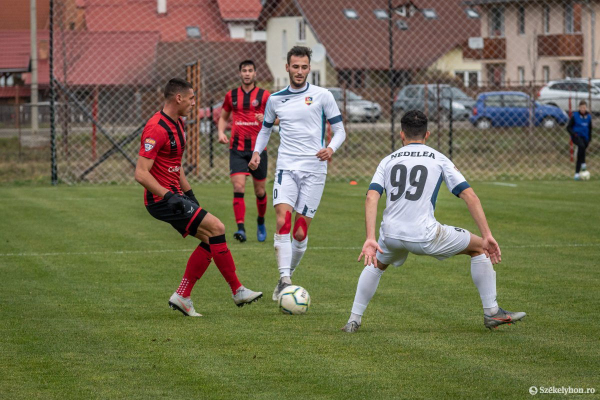 •  Fotó: Pinti Attila