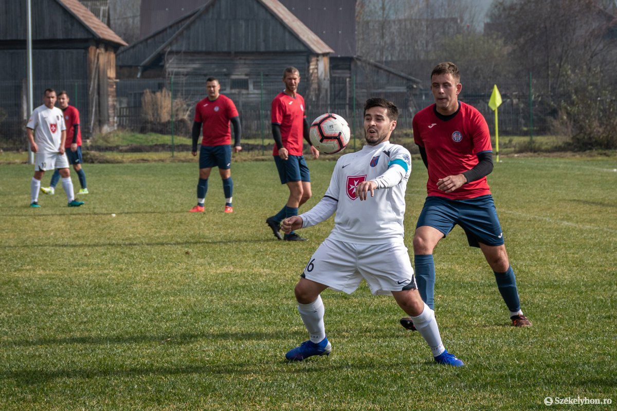 •  Fotó: Pinti Attila