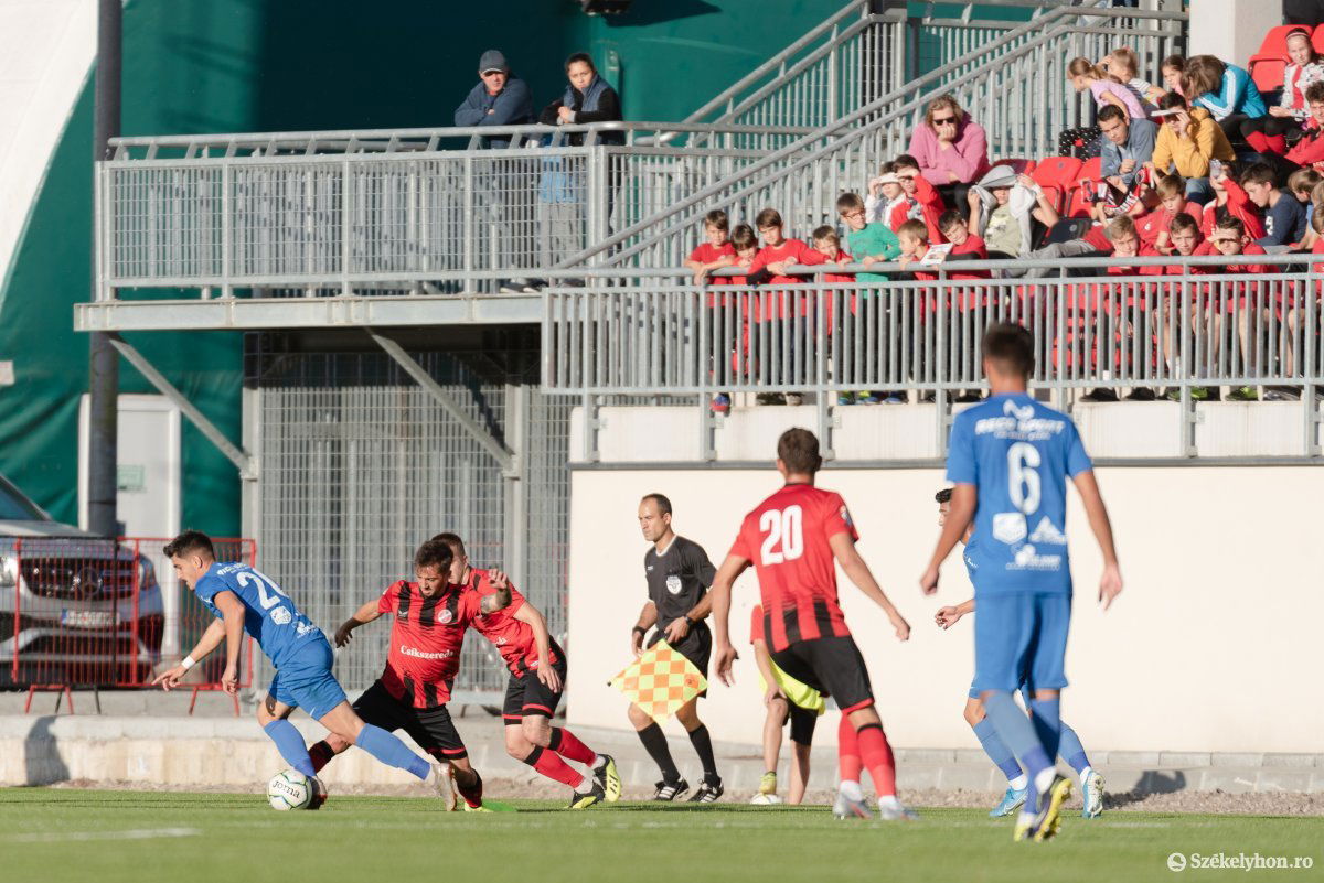 •  Fotó: Gábos Albin