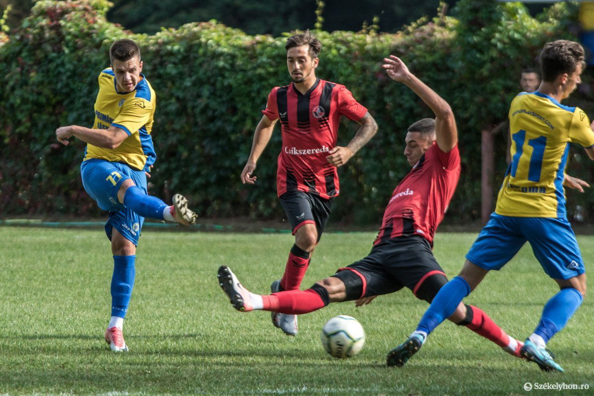 •  Fotó: Pinti Attila