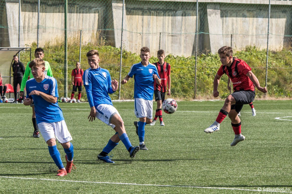 •  Fotó: Pinti Attila