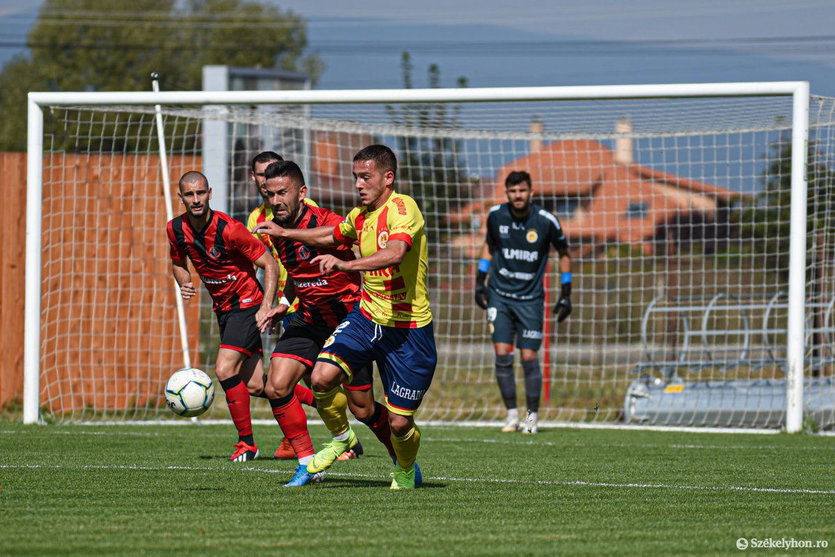 •  Fotó: Gábos Albin