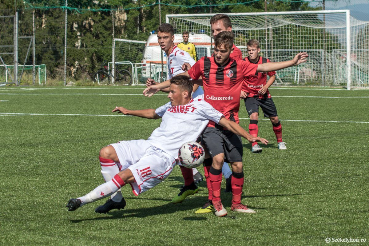 •  Fotó: Pinti Attila