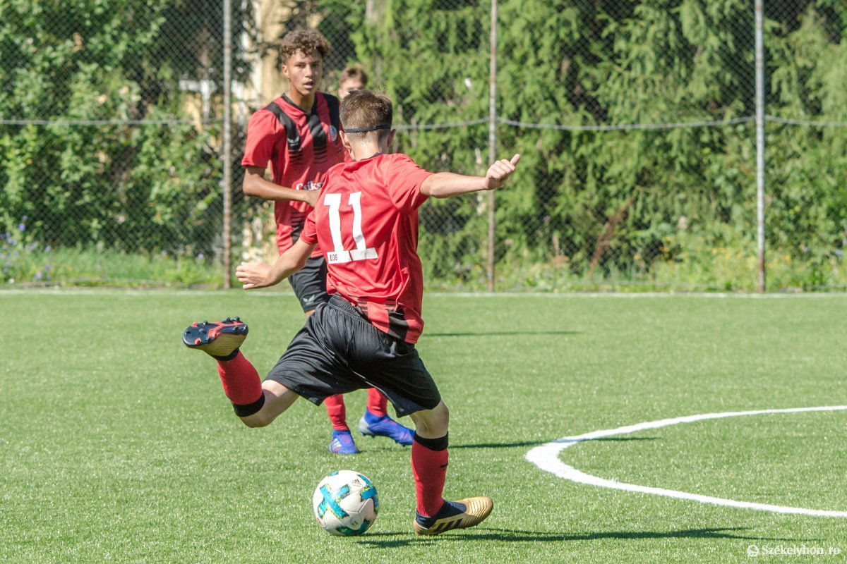 •  Fotó: Pinti Attila