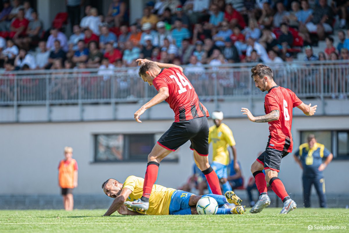 •  Fotó: Gábos Albin