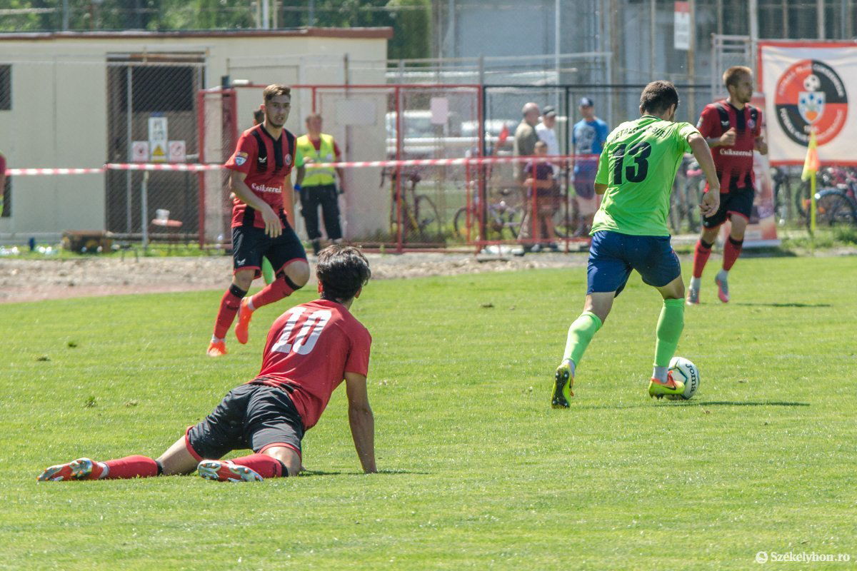 •  Fotó: Pinti Attila