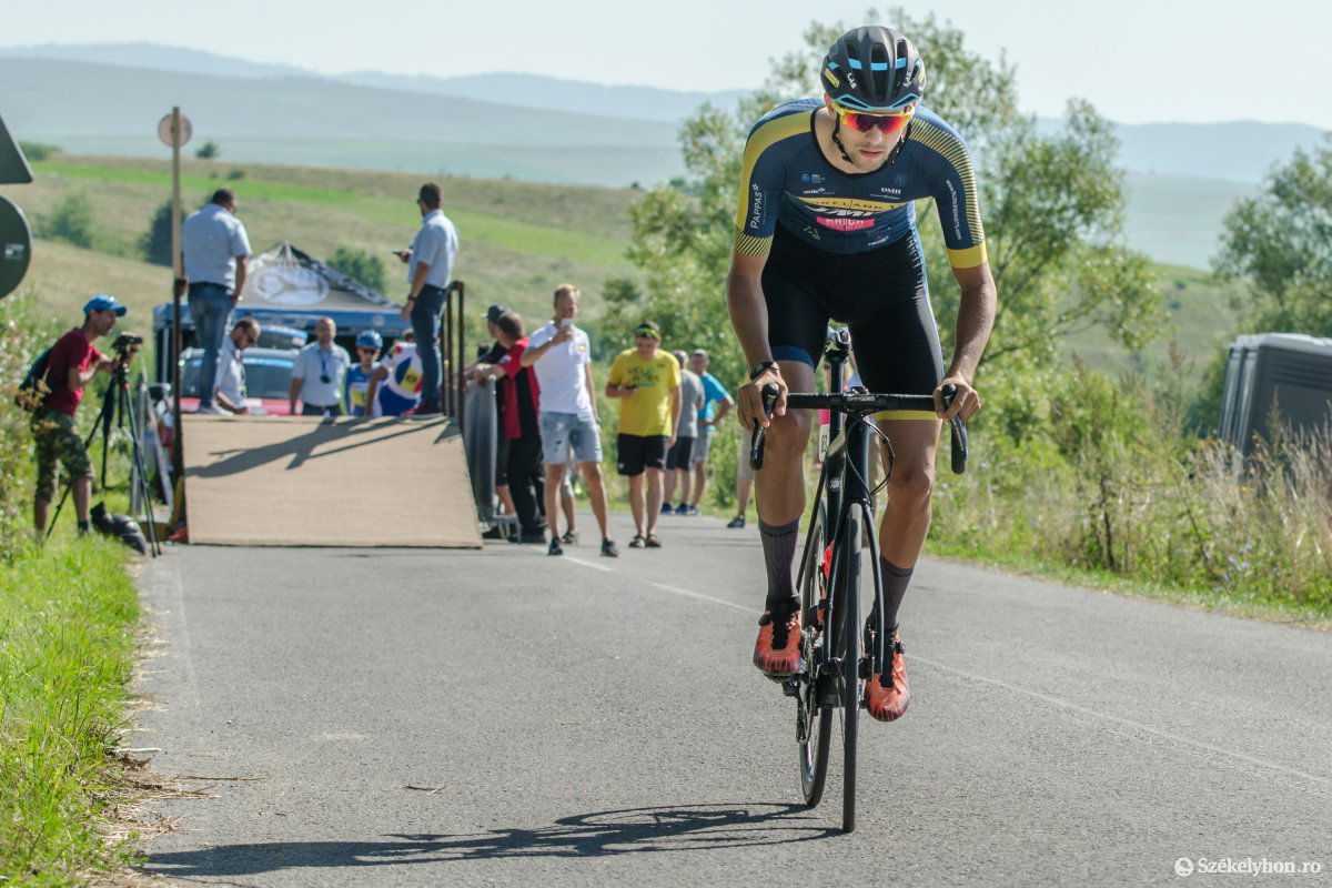 &bullet;  Fotó: Pinti Attila