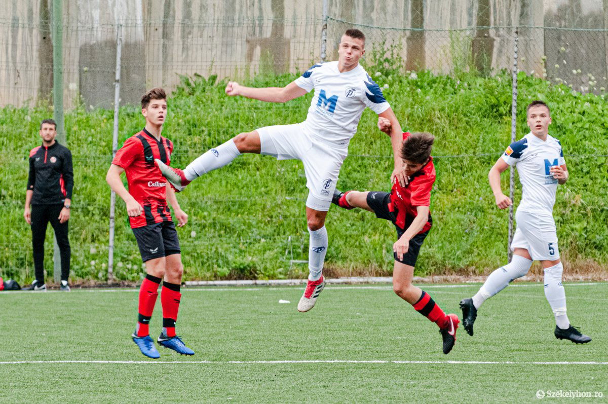 •  Fotó: Gábos Albin