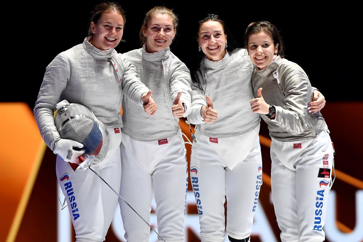 A világbajnok orosz női kardcsapat &bullet;  Fotó: MTI