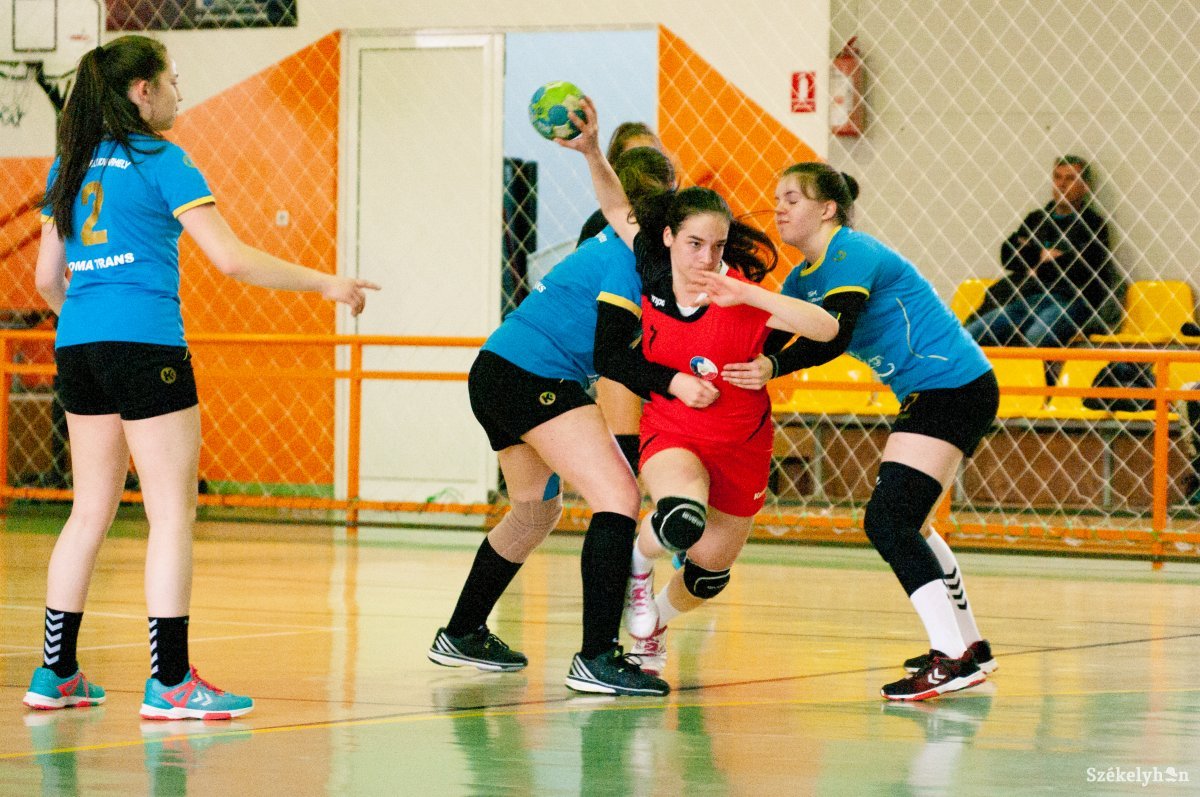 •  Fotó: Gábos Albin