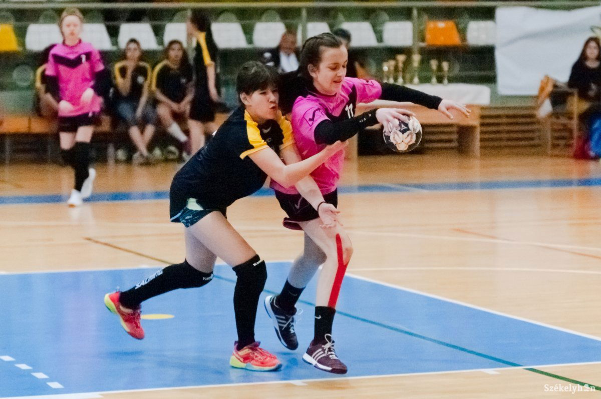 •  Fotó: Gábos Albin