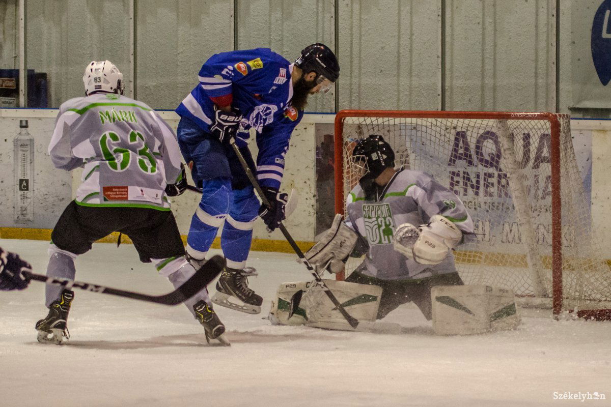 •  Fotó: Pinti Attila