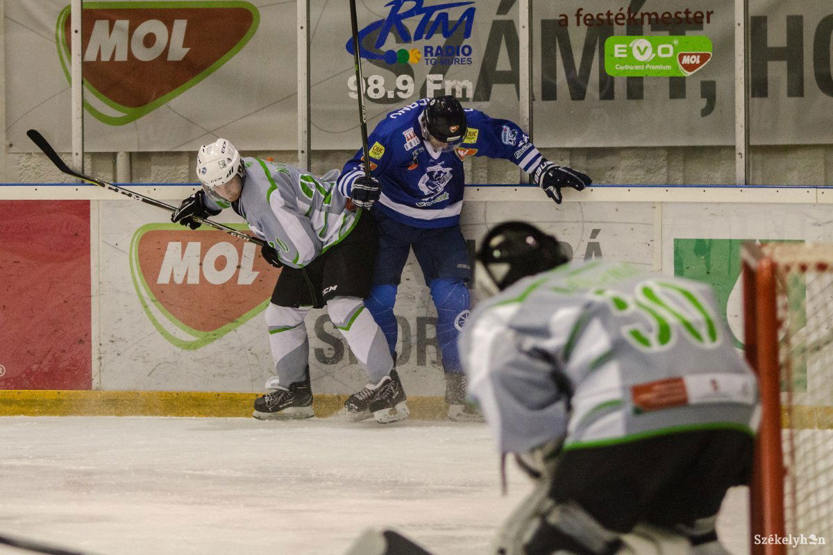 •  Fotó: Pinti Attila