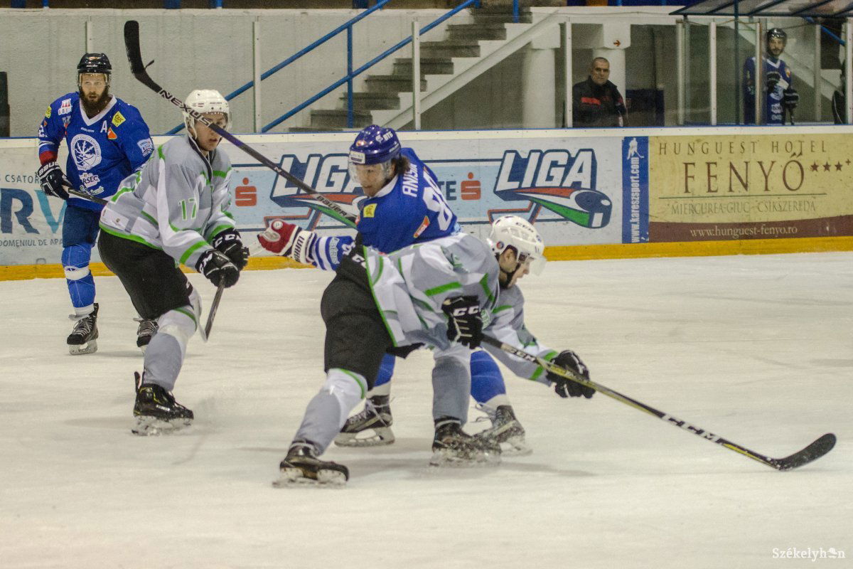 •  Fotó: Pinti Attila