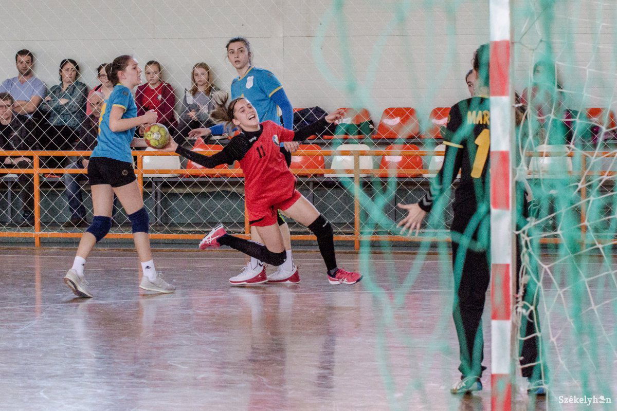 •  Fotó: Pinti Attila