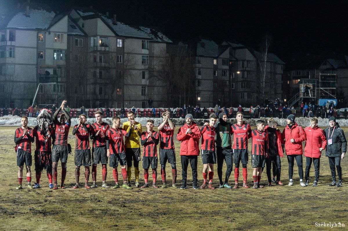 &bullet;  Fotó: Barabás Ákos