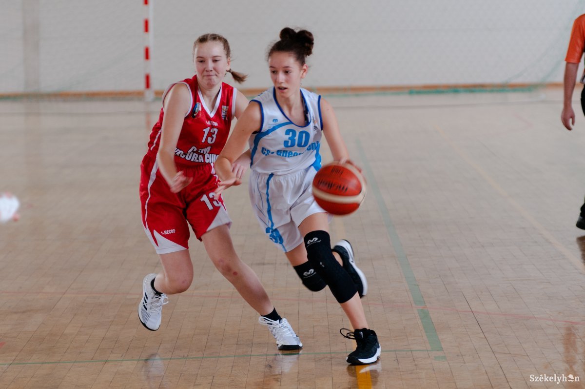 &bullet;  Fotó: Gábos Albin