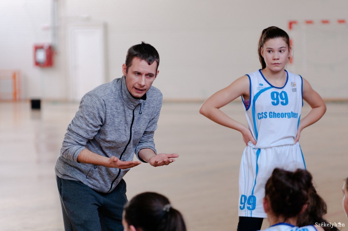 &bullet;  Fotó: Gábos Albin