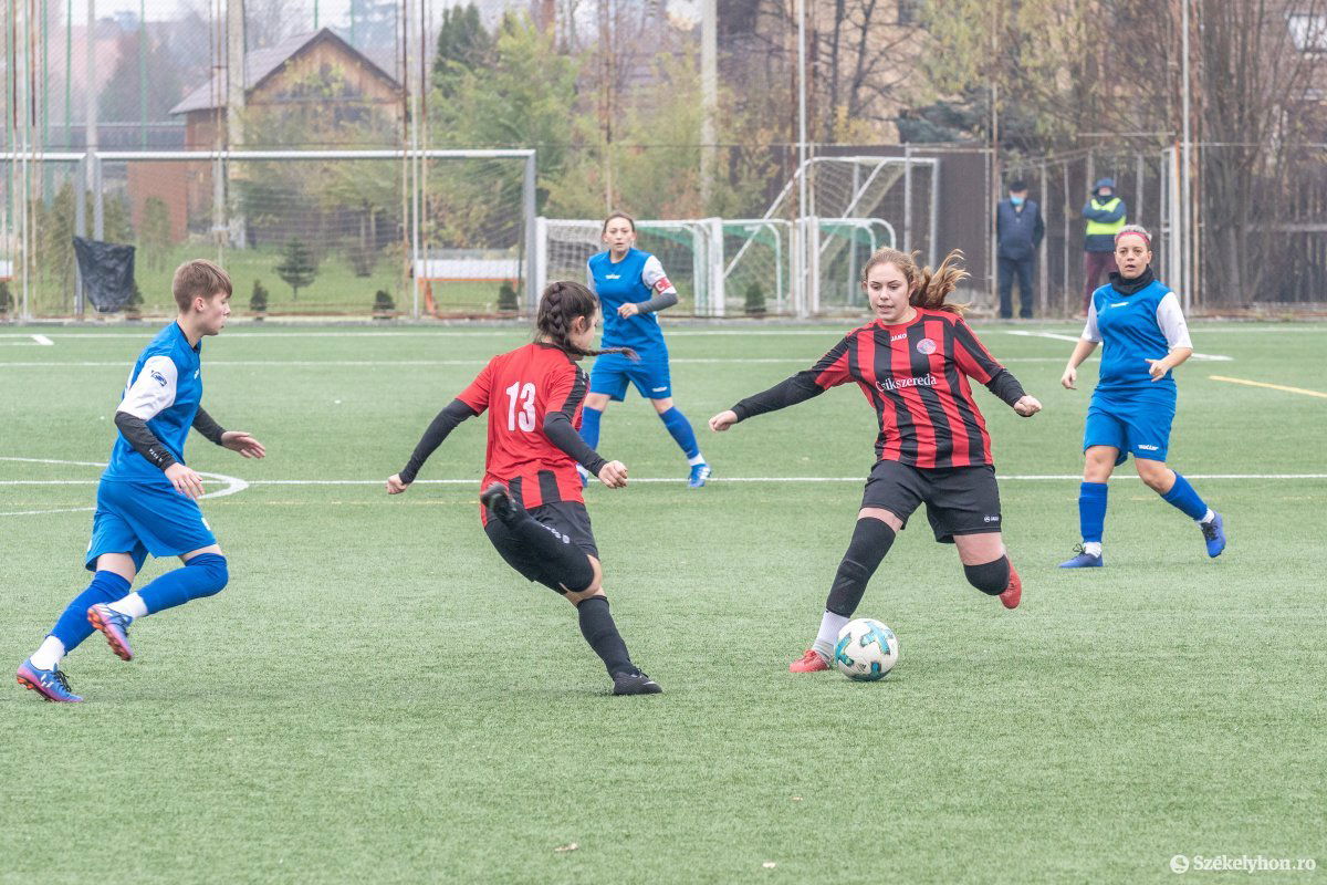 •  Fotó: Pinti Attila