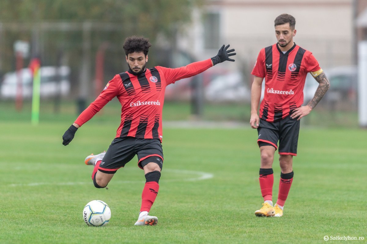 Jebari szerezte a csíki vendégek vezetőgólját •  Fotó: Pinti Attila
