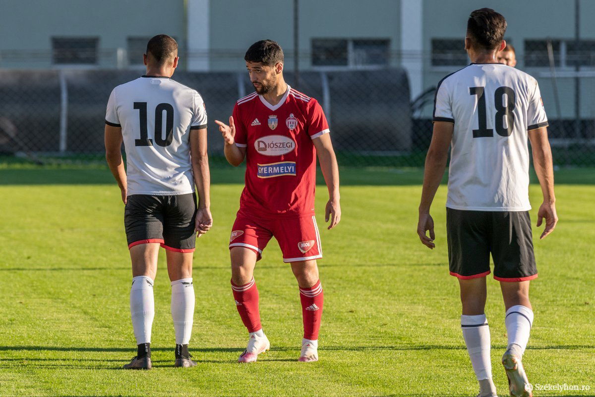 •  Fotó: Pinti Attila