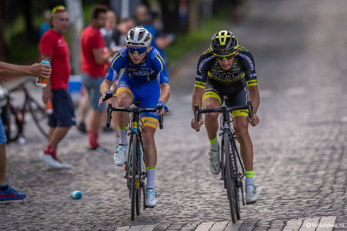 &bullet;  Fotó: Pinti Attila