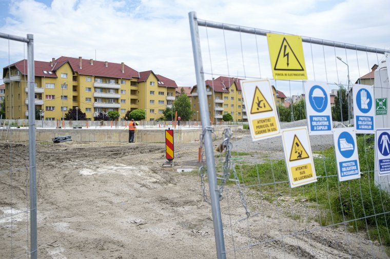 Javában zajlik az új csíkszeredai napközi építése