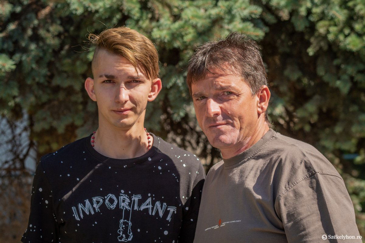 Fazakas Erik és édesapja, Zsolt &bullet;  Fotó: Pinti Attila
