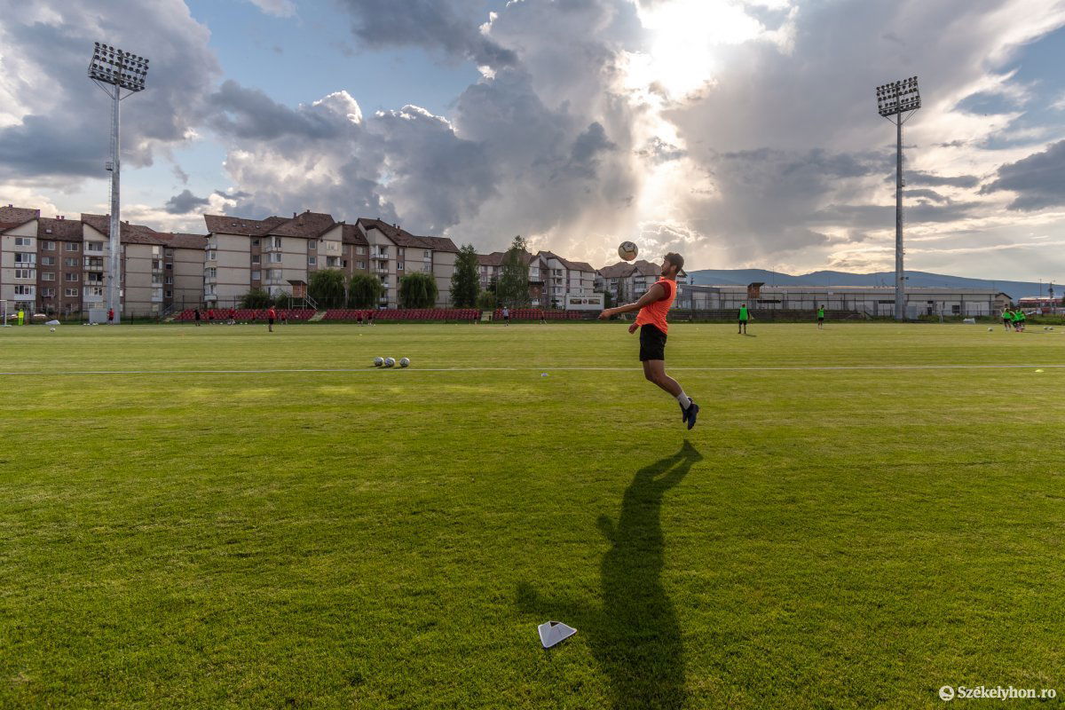 Szociális távolságtartás – méga szabadtéri sportágak edzéseit is érinti •  Fotó: Pinti Attila