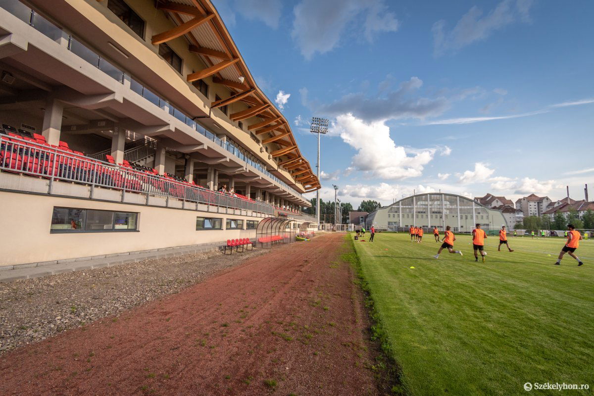 Több fertőzésre is fényt derítettek a rendszeres tesztelések az FK Csíkszeredánál. Máshol is lehet hasonló helyzet? •  Fotó: Pinti Attila