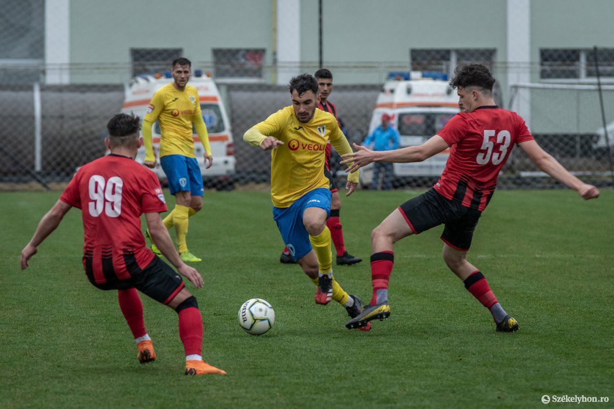 •  Fotó: Pinti Attila