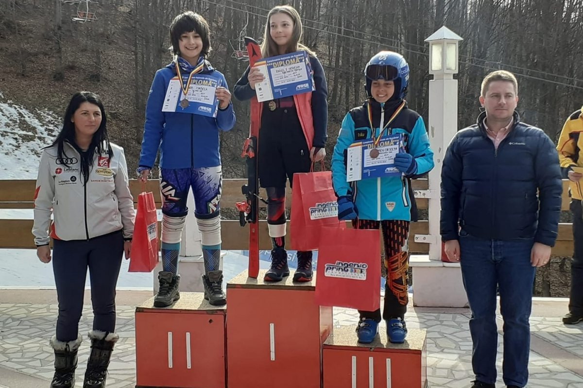 Kelemen Orsolya a dobogó harmadik fokán &bullet;  Fotó: Csíkszeredai ISK