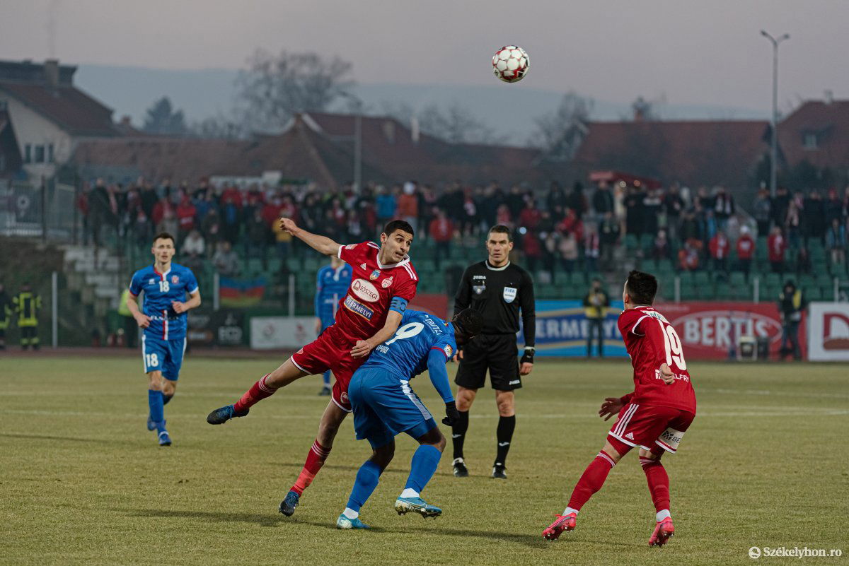 •  Fotó: Gábos Albin