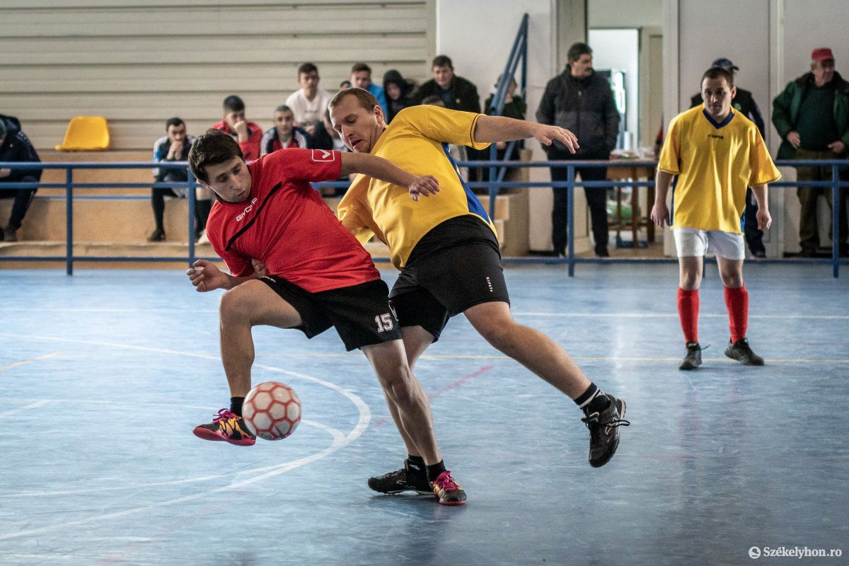 Lázárfalva– Csíkszentimre II. &bullet;  Fotó: Pinti Attila