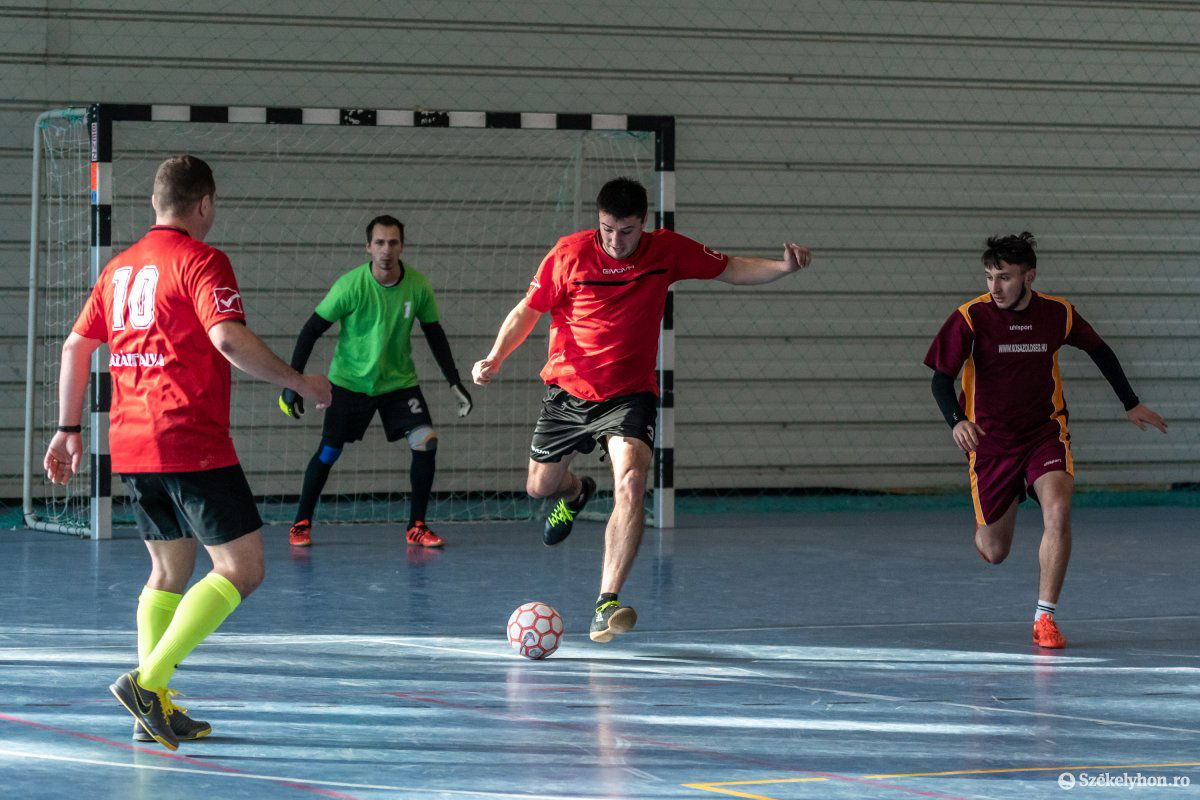 Lázárfalva–Csíkszentmihály &bullet;  Fotó: Pinti Attila