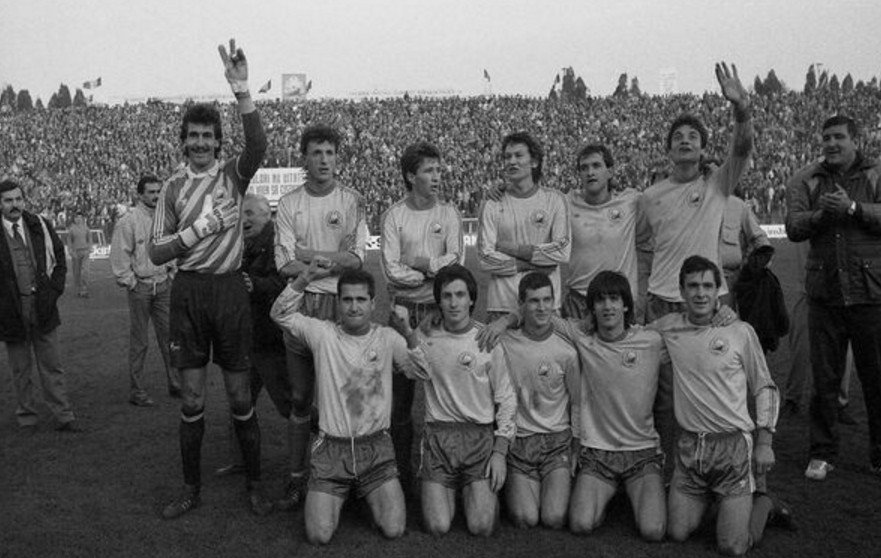 A román–dán meccs után, 1989-ben •  Fotó: U Craiova