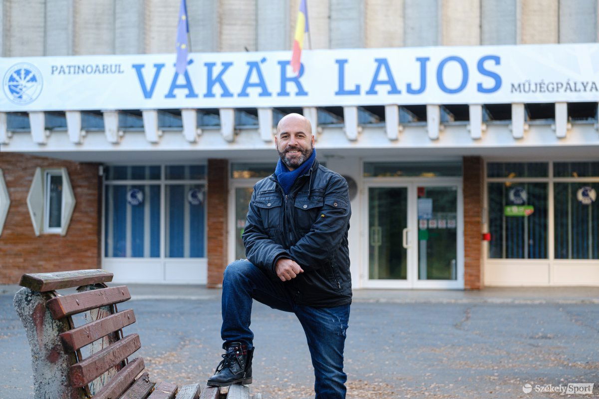 Az új tréner kedden már edzést vezetett Csíkszeredában •  Fotó: Veres Nándor