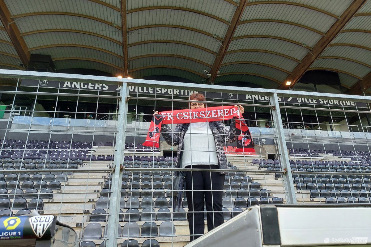 Az FK „szurkolója” volt az angers-i klubnál dolgozó román hölgy •  Fotó: Rédai Attila