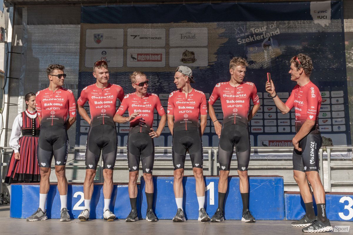 &bullet;  Fotó: Pinti Attila