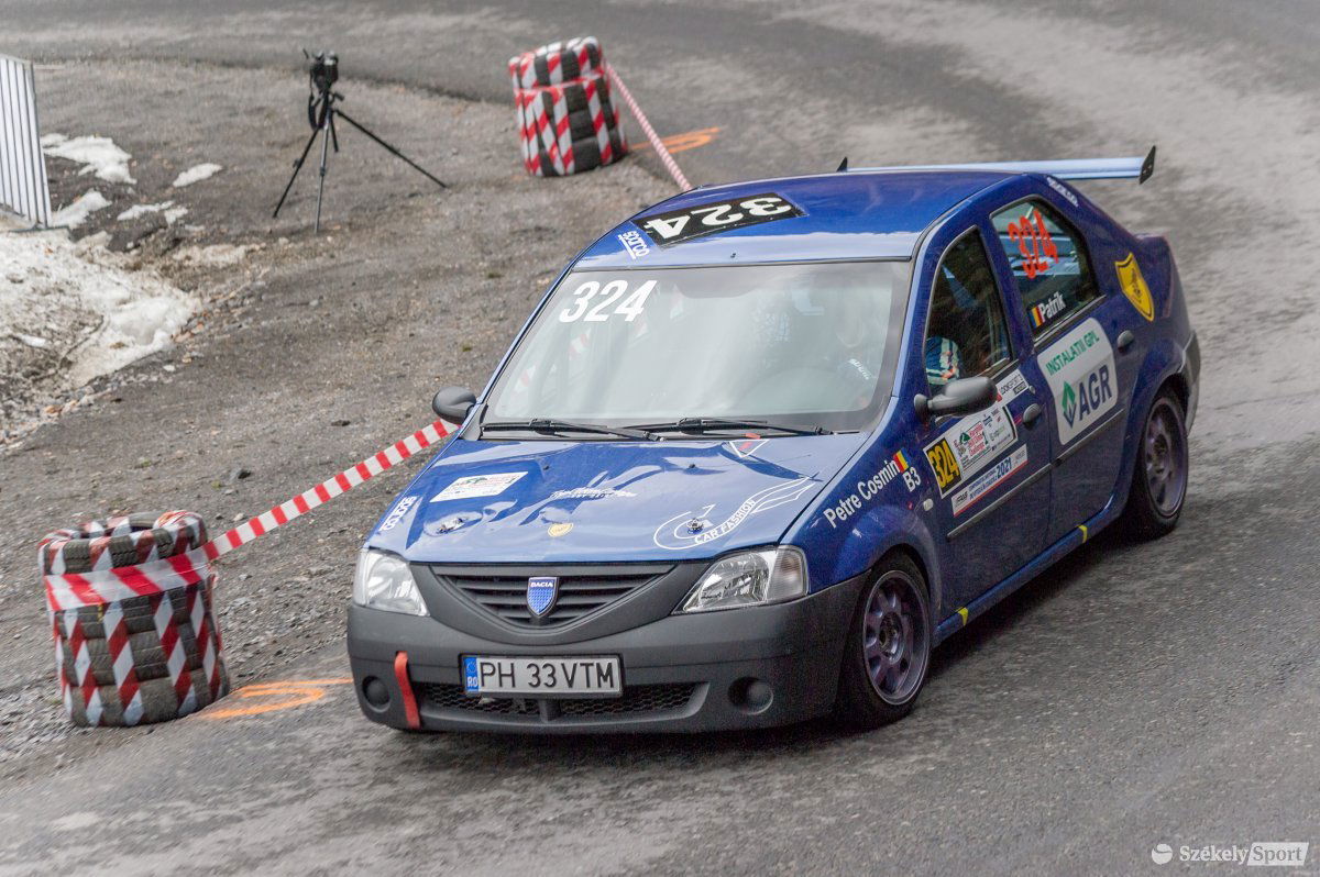 &bullet;  Fotó: Pinti Attila