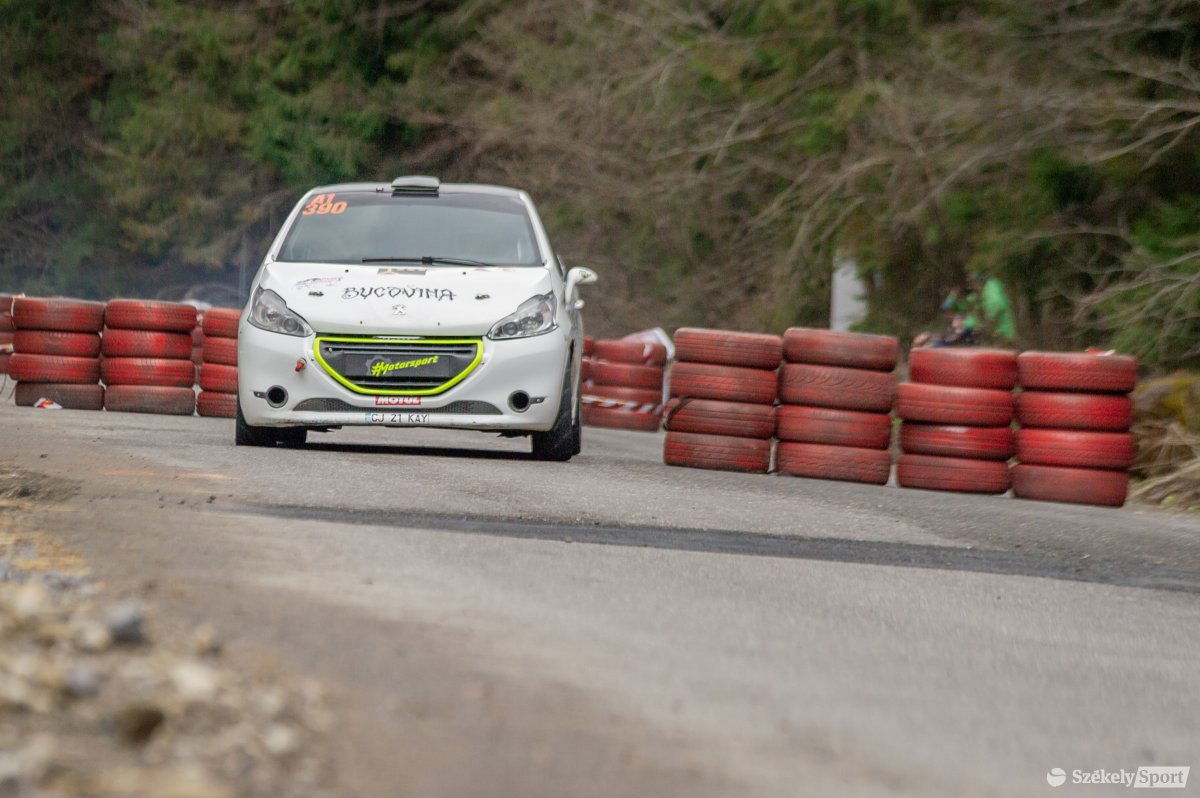 &bullet;  Fotó: Pinti Attila