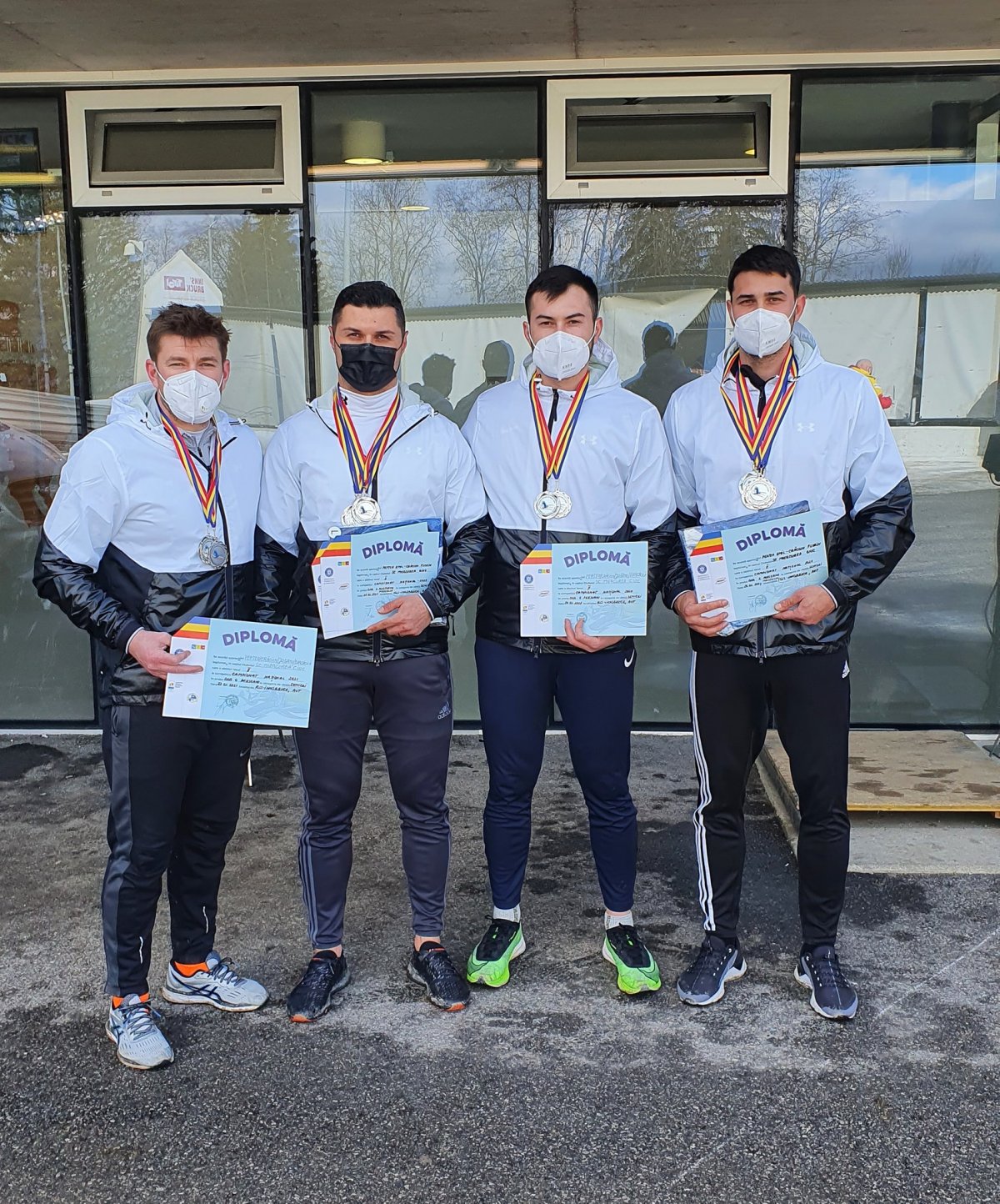 &bullet;  Fotó: Federatia Romana de Bob si Sanie